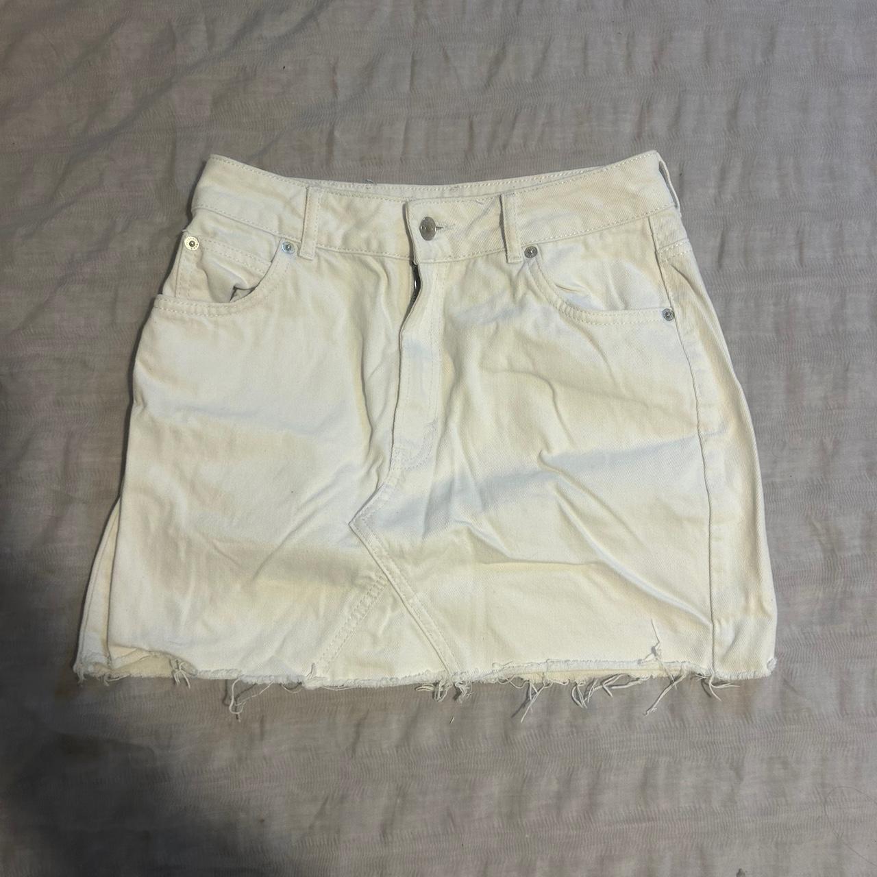 item listed by evie_webb