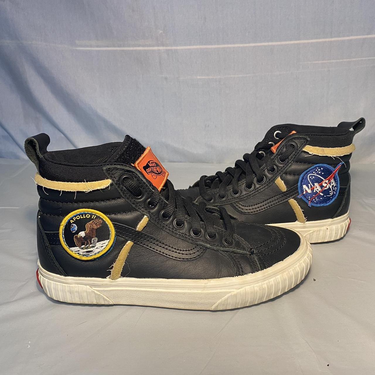 Vans free online shipping worldwide