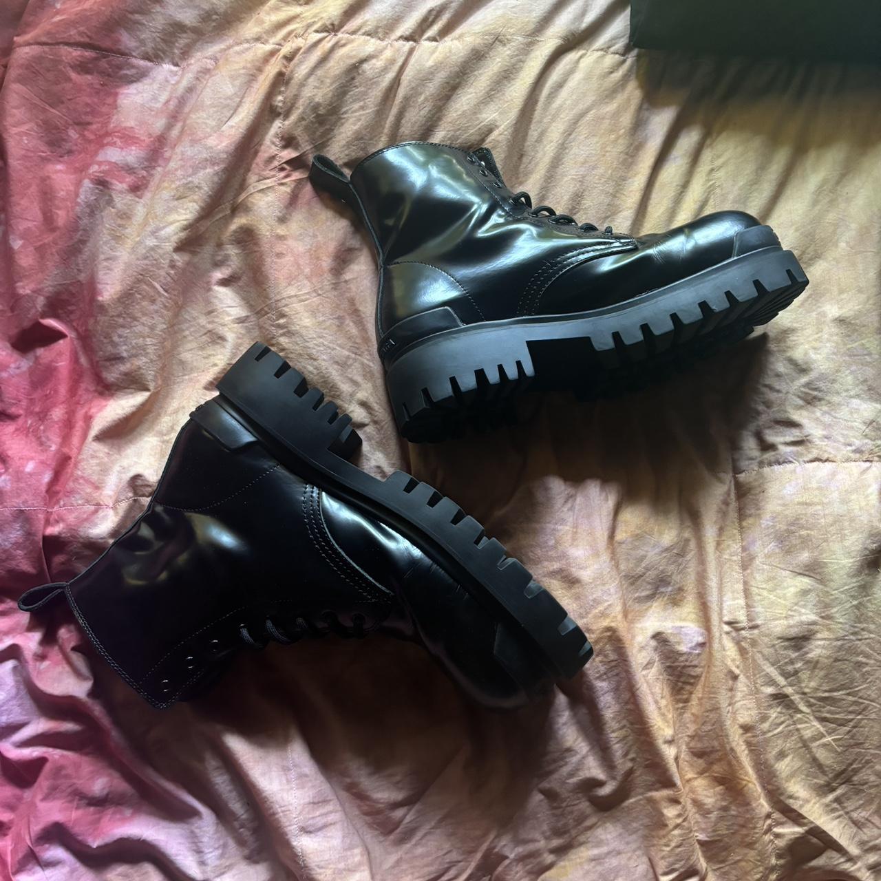 REP balenciaga defenders imo pretty decent for what... - Depop
