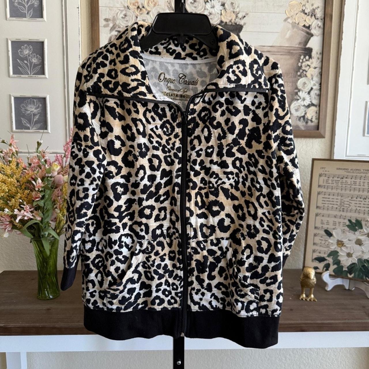 Source Unknown Women's Sweatshirt - Black/Cream -… - image 1