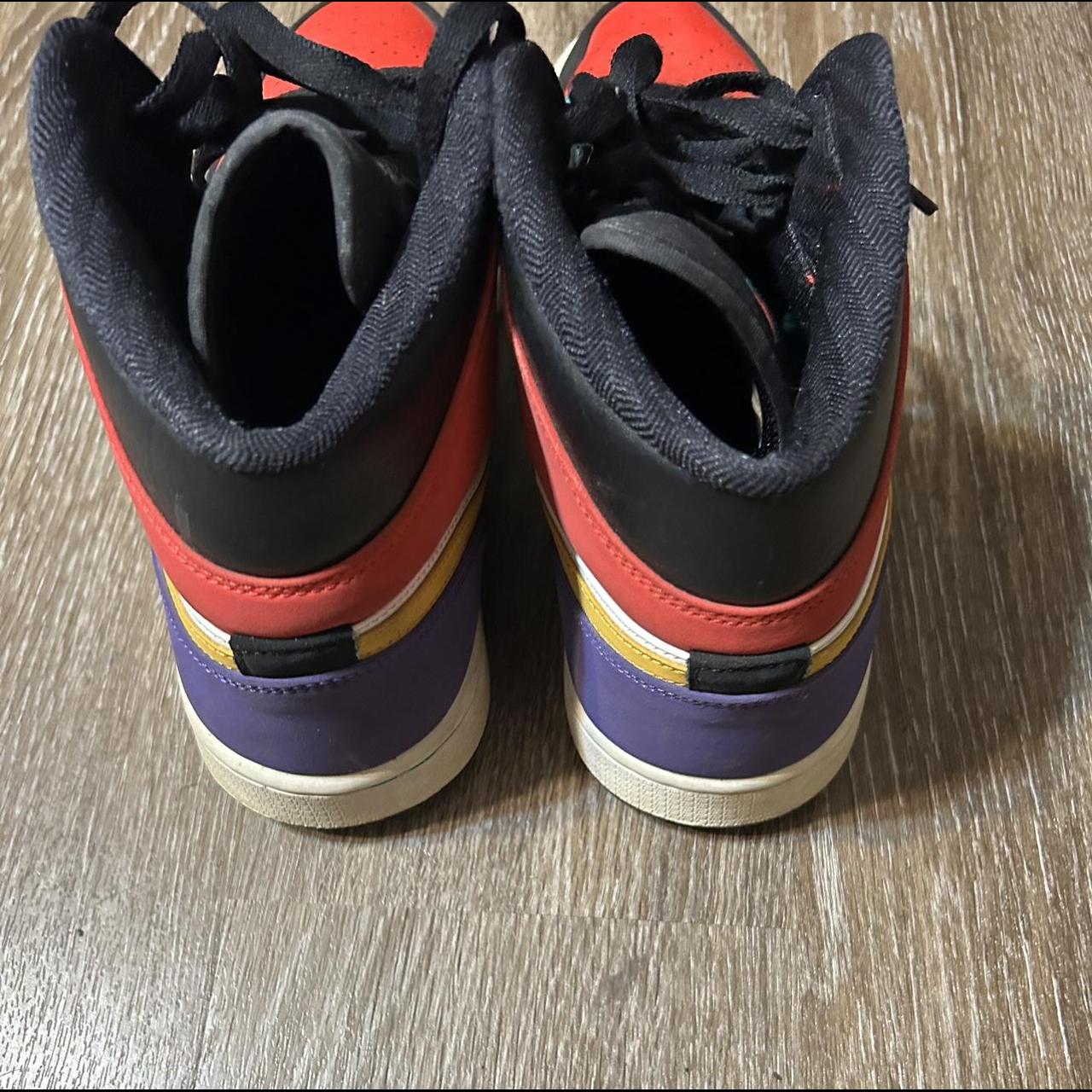 multicolor jordan 11