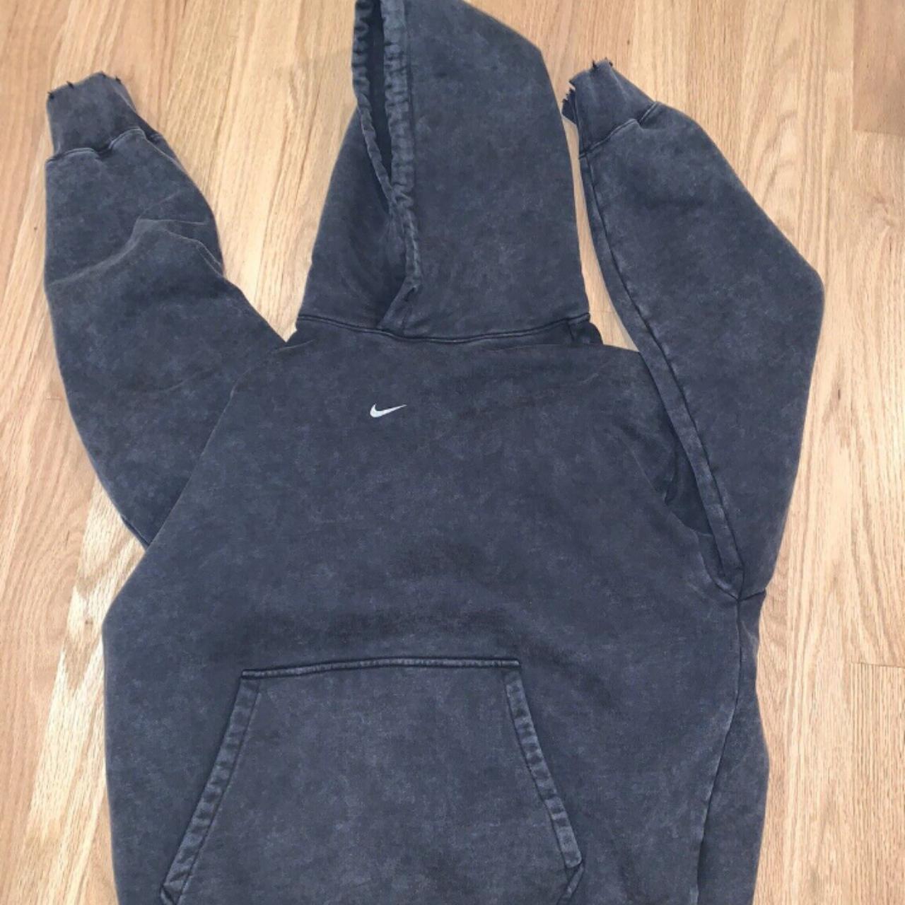 nikelab hoodie x olivia kim