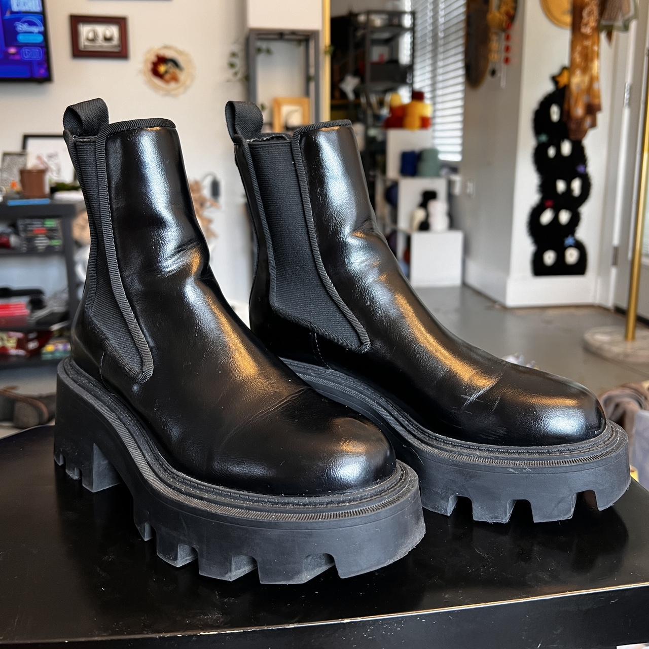 Zara Platform Leather Slip-on Boots Size 36 (I am