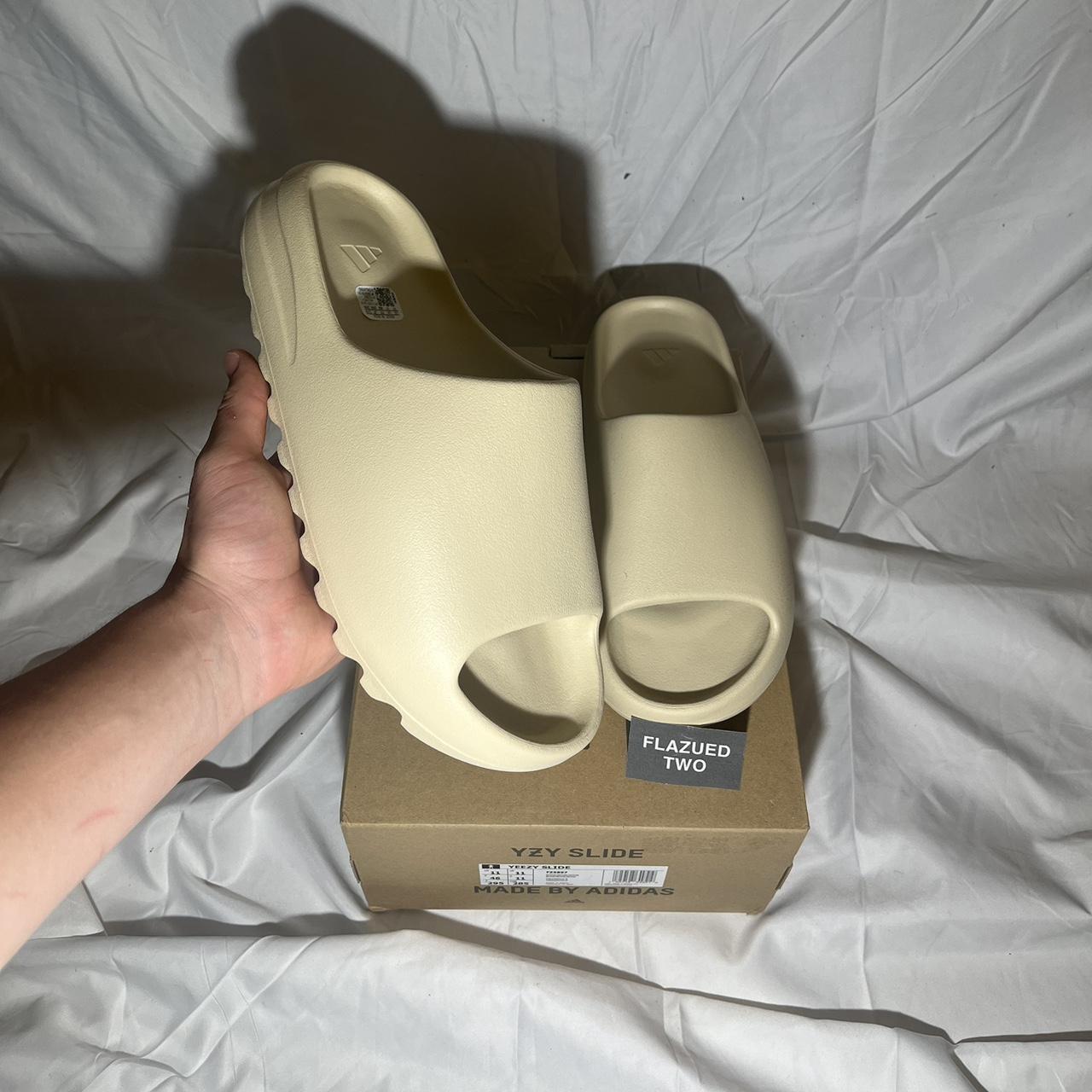 Yeezy Slide Bone, Size: EU 46 /UK 11 /US M11, New