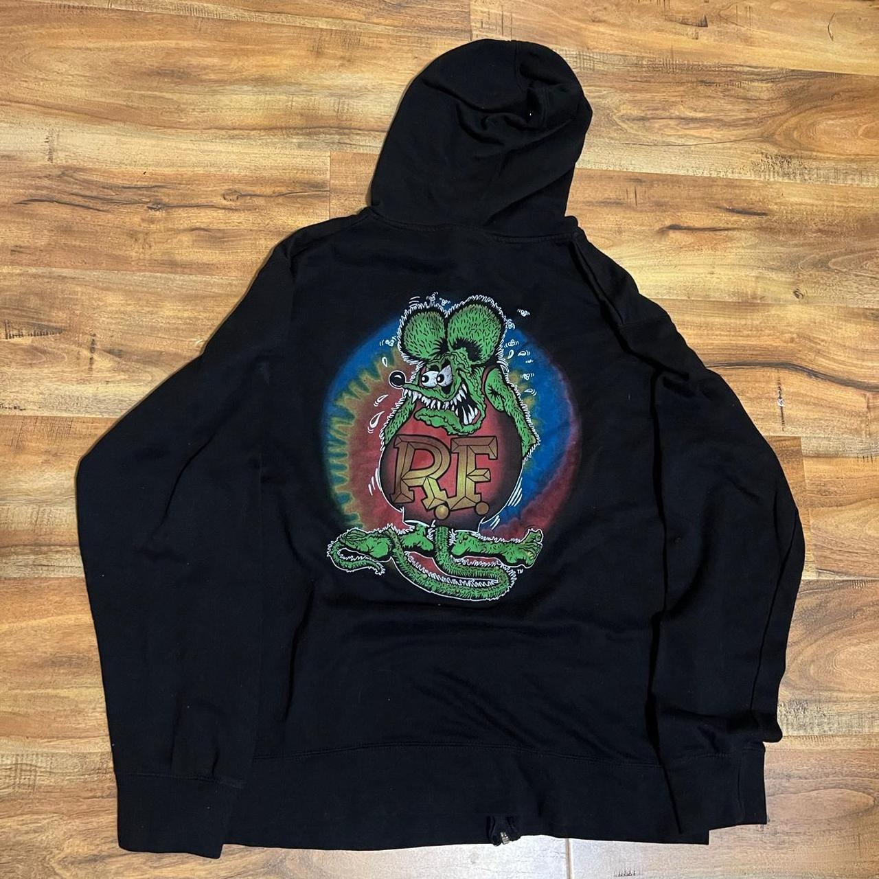 item listed by threadedbins