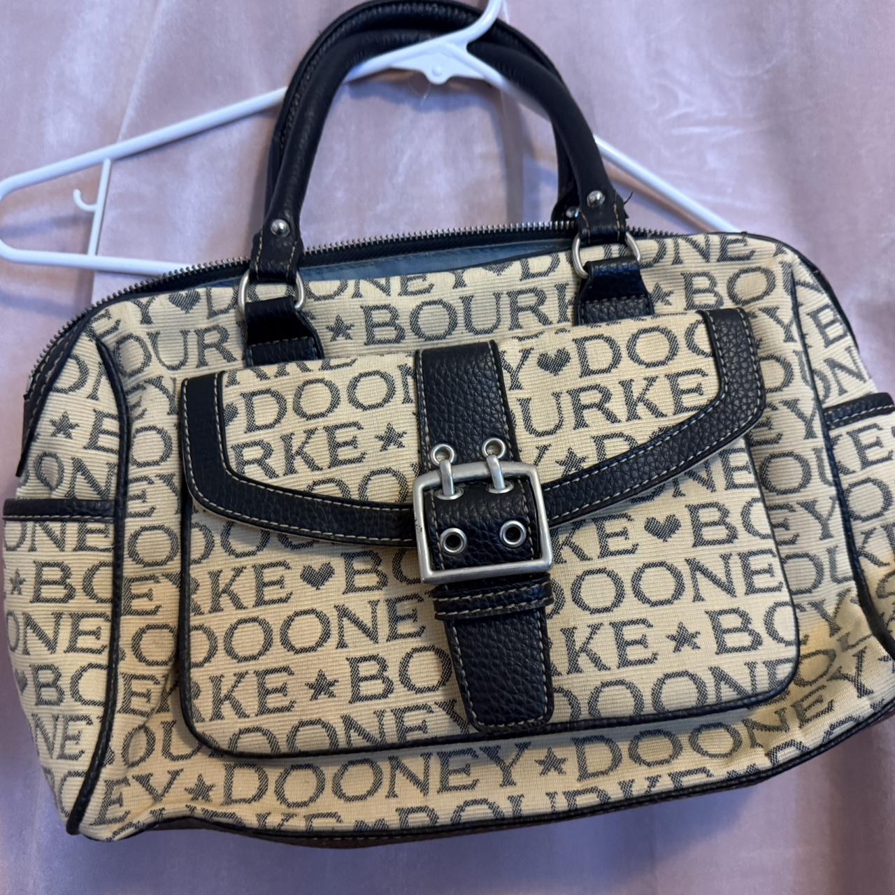 item listed by urgirllizzy