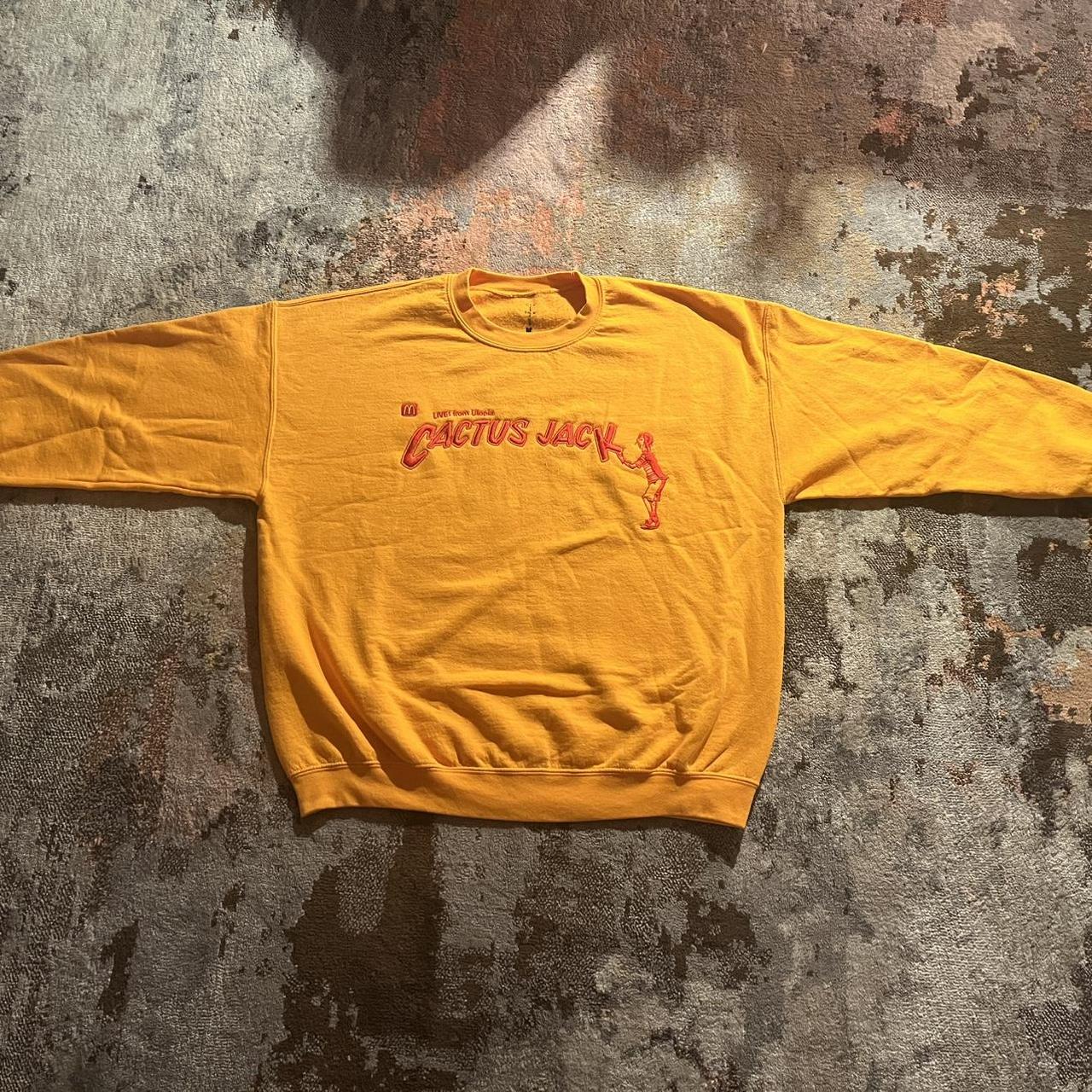 Travis store Scott x McDonald's Cactus Jack Spelling II Crewneck