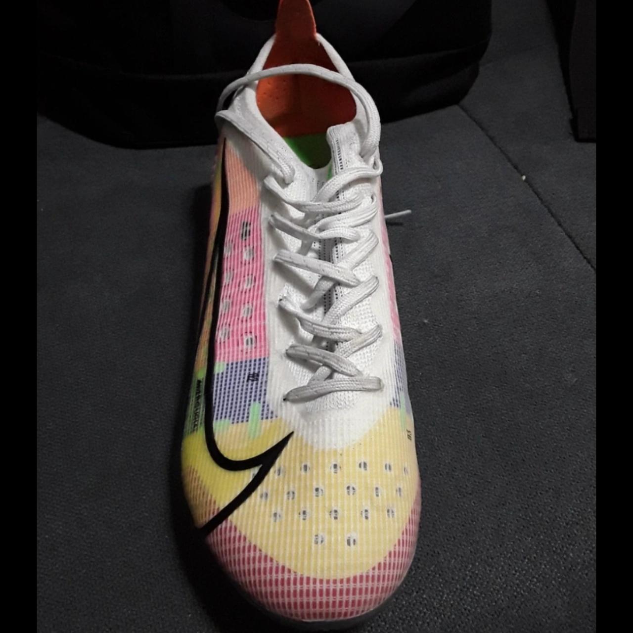 mercurial dragonfly nike