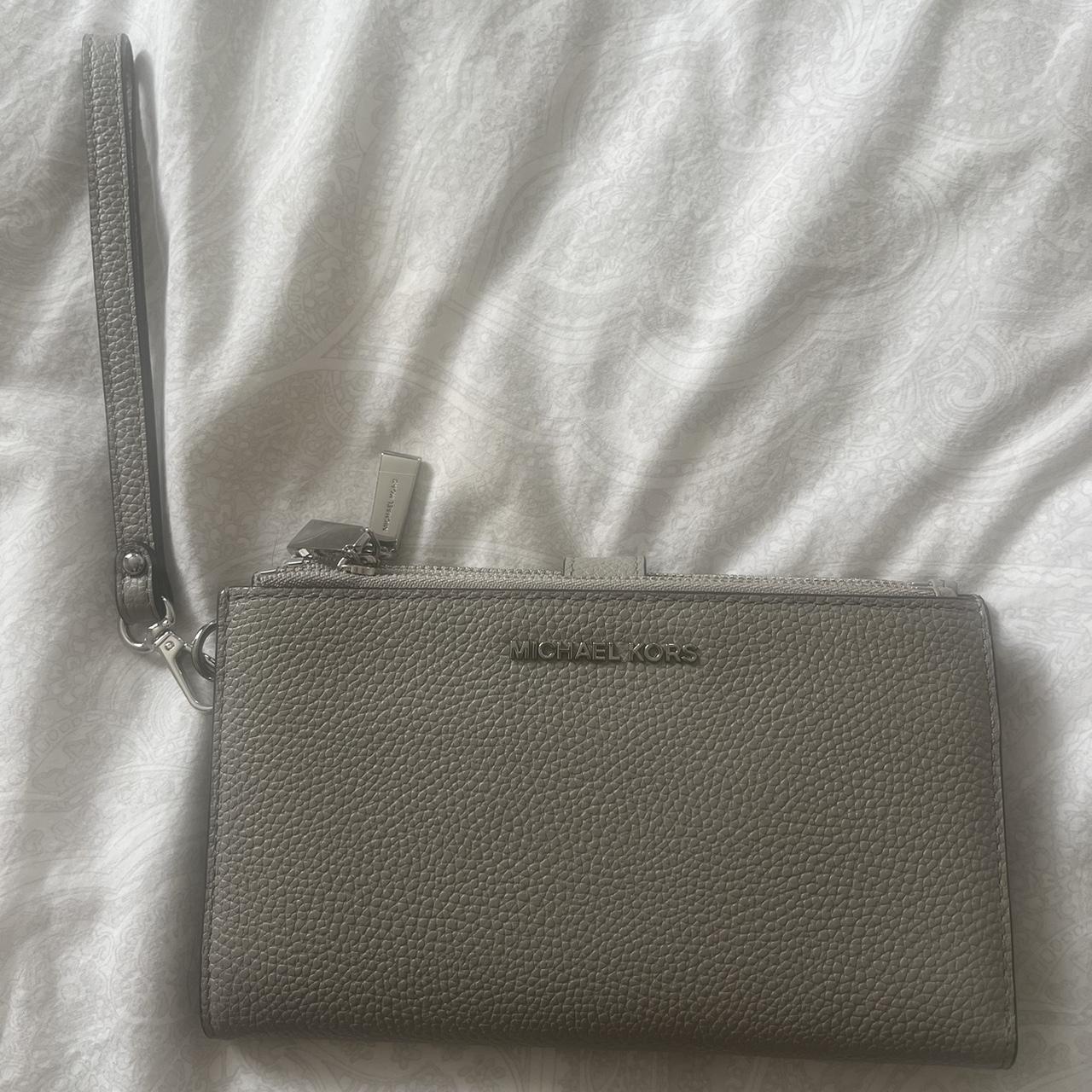 Michael Kors grey smartphone wristlet purse purse