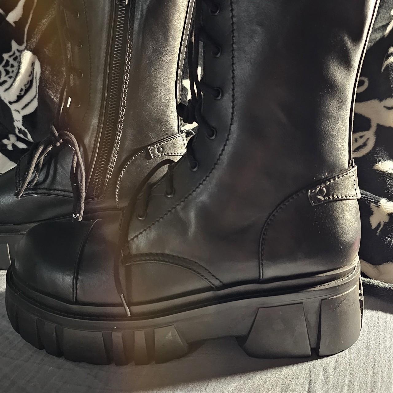 demonia combat boots
