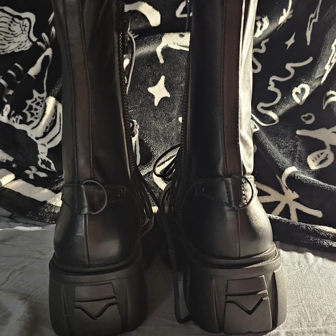 demonia combat boots
