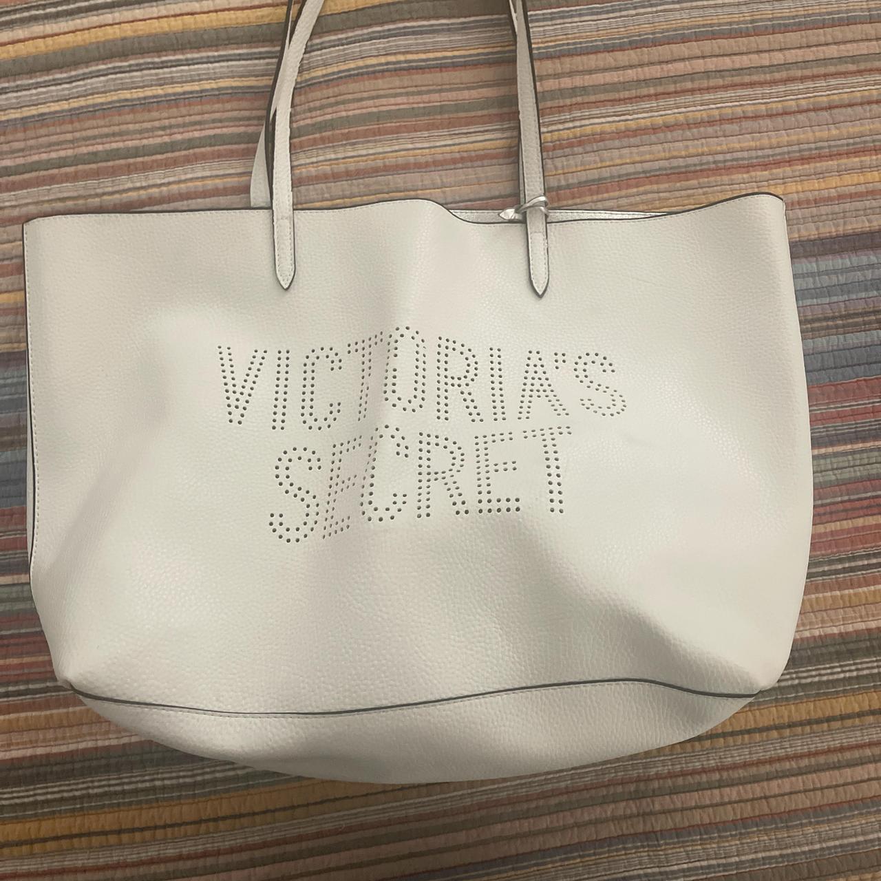 Victoria’s Secret Studd store Everything Tote