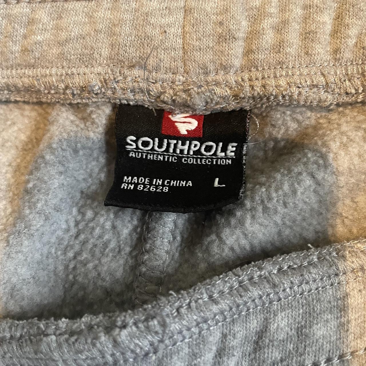 Y2k grey Southpole sweatpants , Size L - Depop