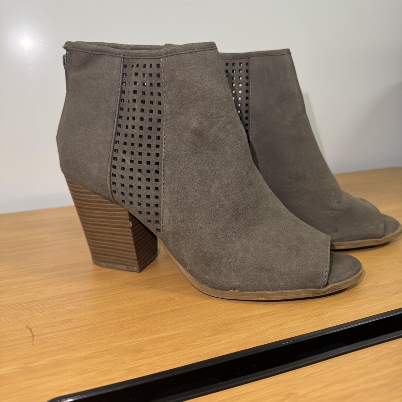Source Unknown Women's Ankle Boots - Grey - US 8 … - image 1