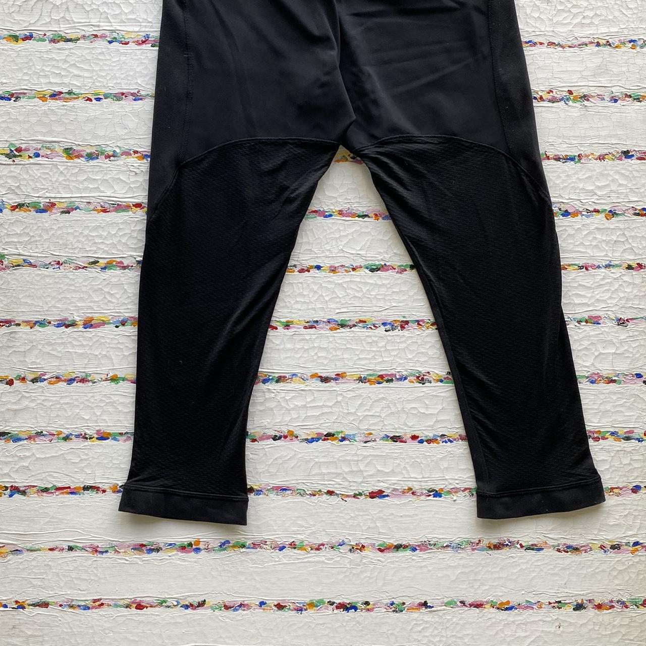 Lululemon Tracker Short V *4