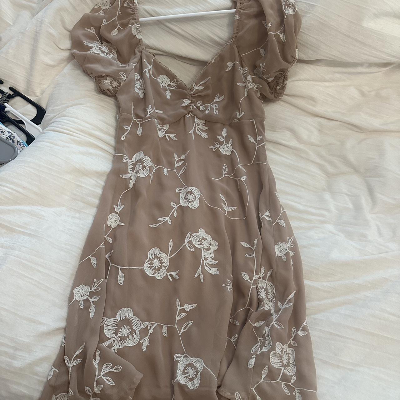 altar’d state floral dress - Depop