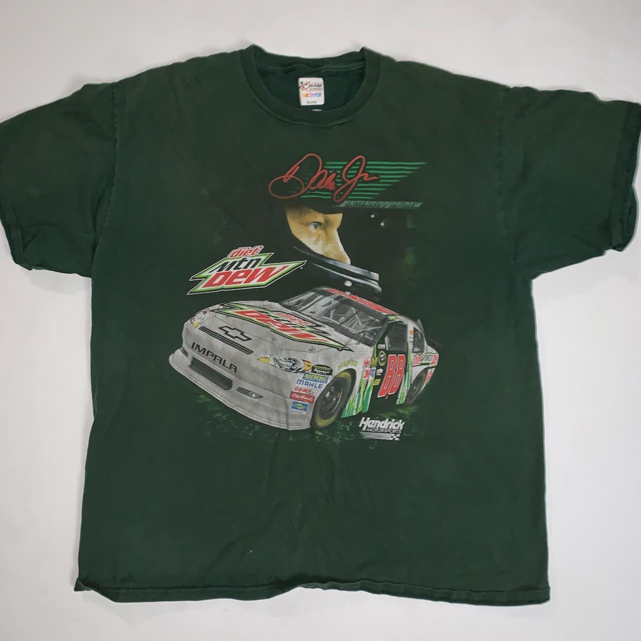 NASCAR Men's Green T-shirt | Depop