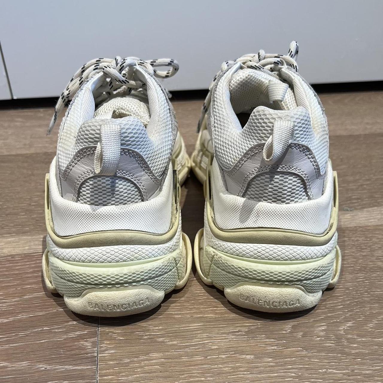 Balenciaga sizing discount to us