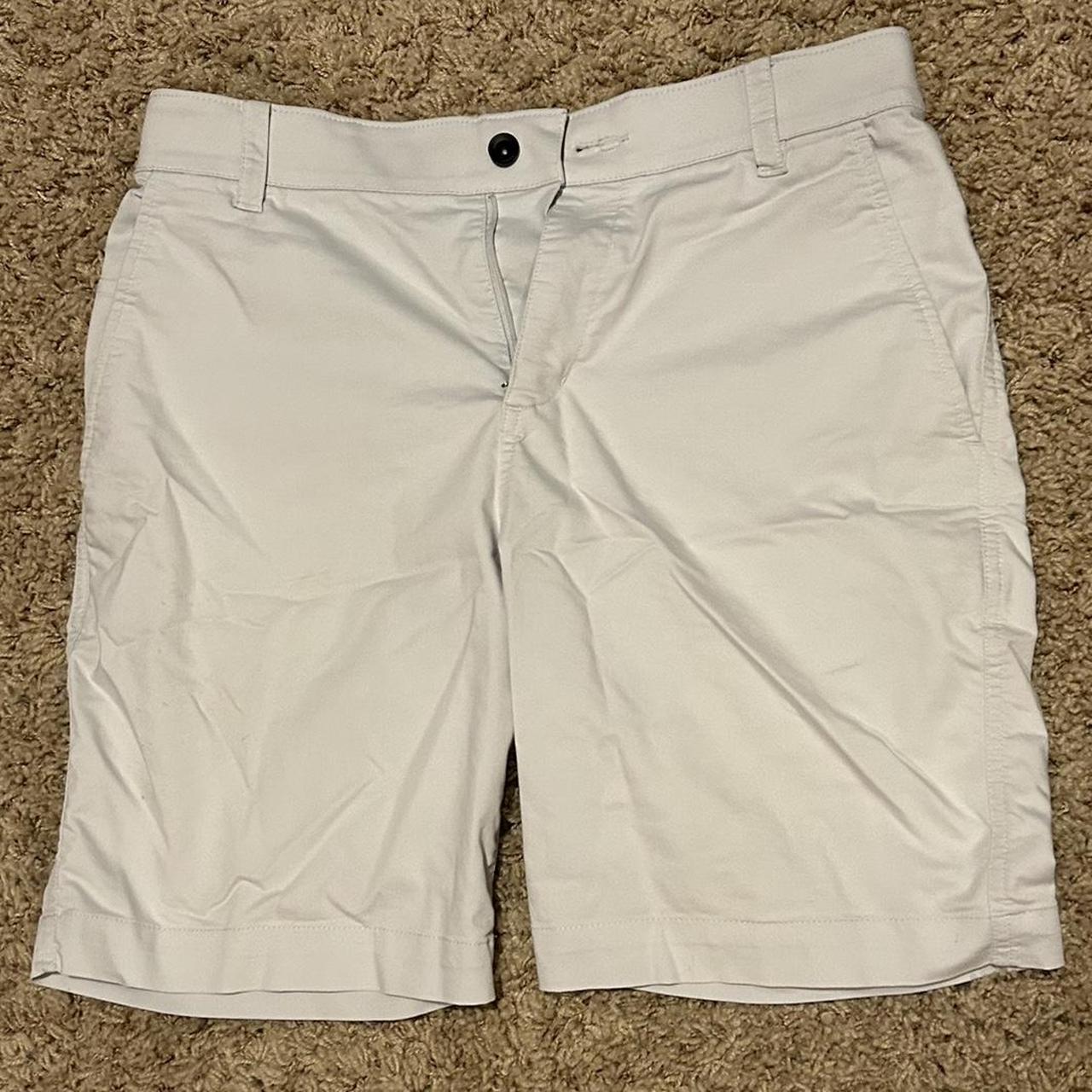 mens white nike golf shorts