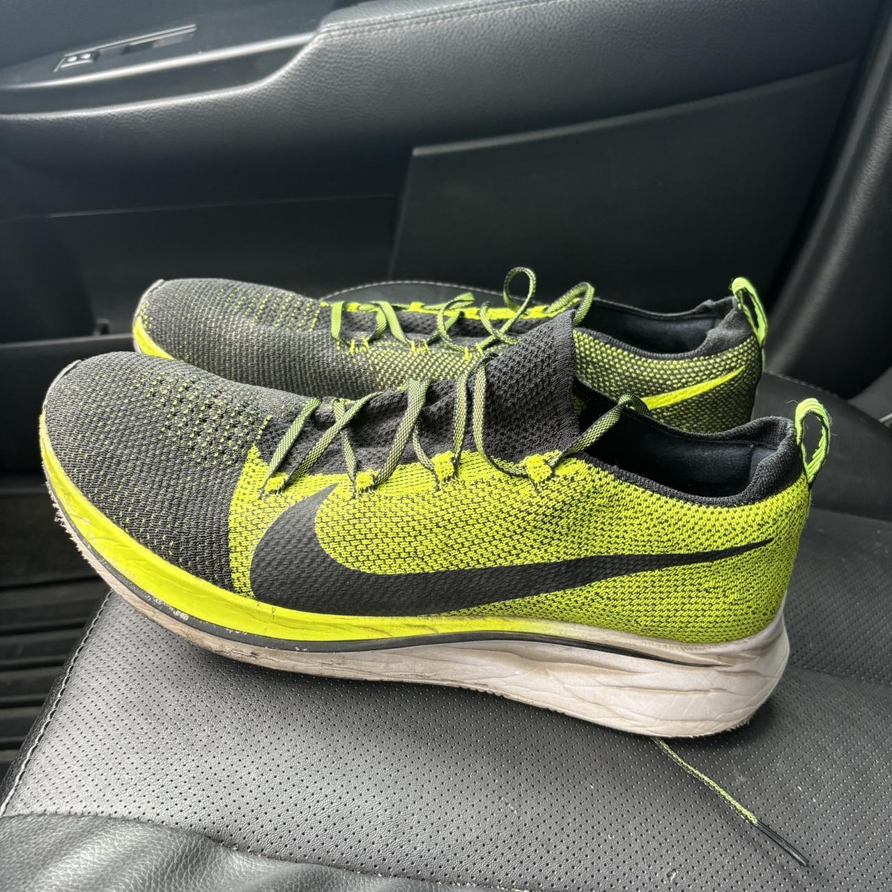 Zoom fly flyknit clearance volt