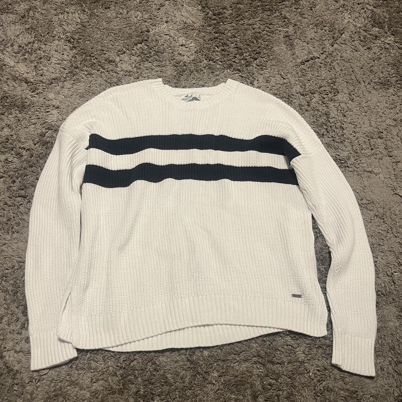 Hollister Sweater 