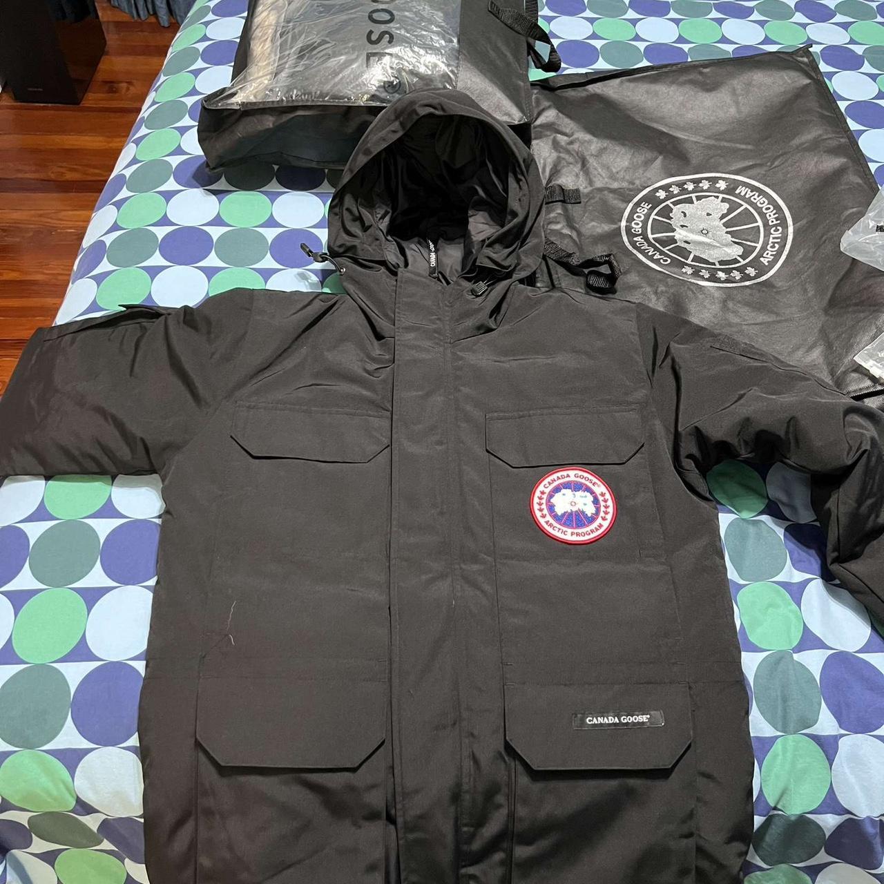 Canada Goose Jacket Size M Basically new wore it... - Depop