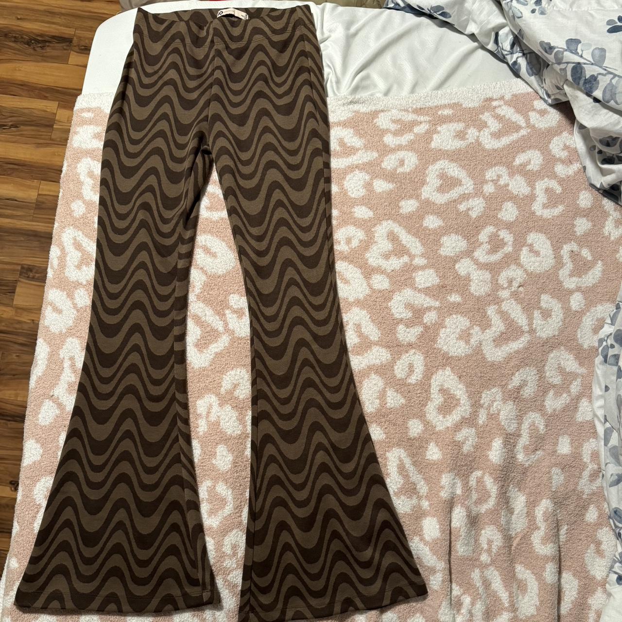 xs brown flare sweatpants I love these pants so - Depop