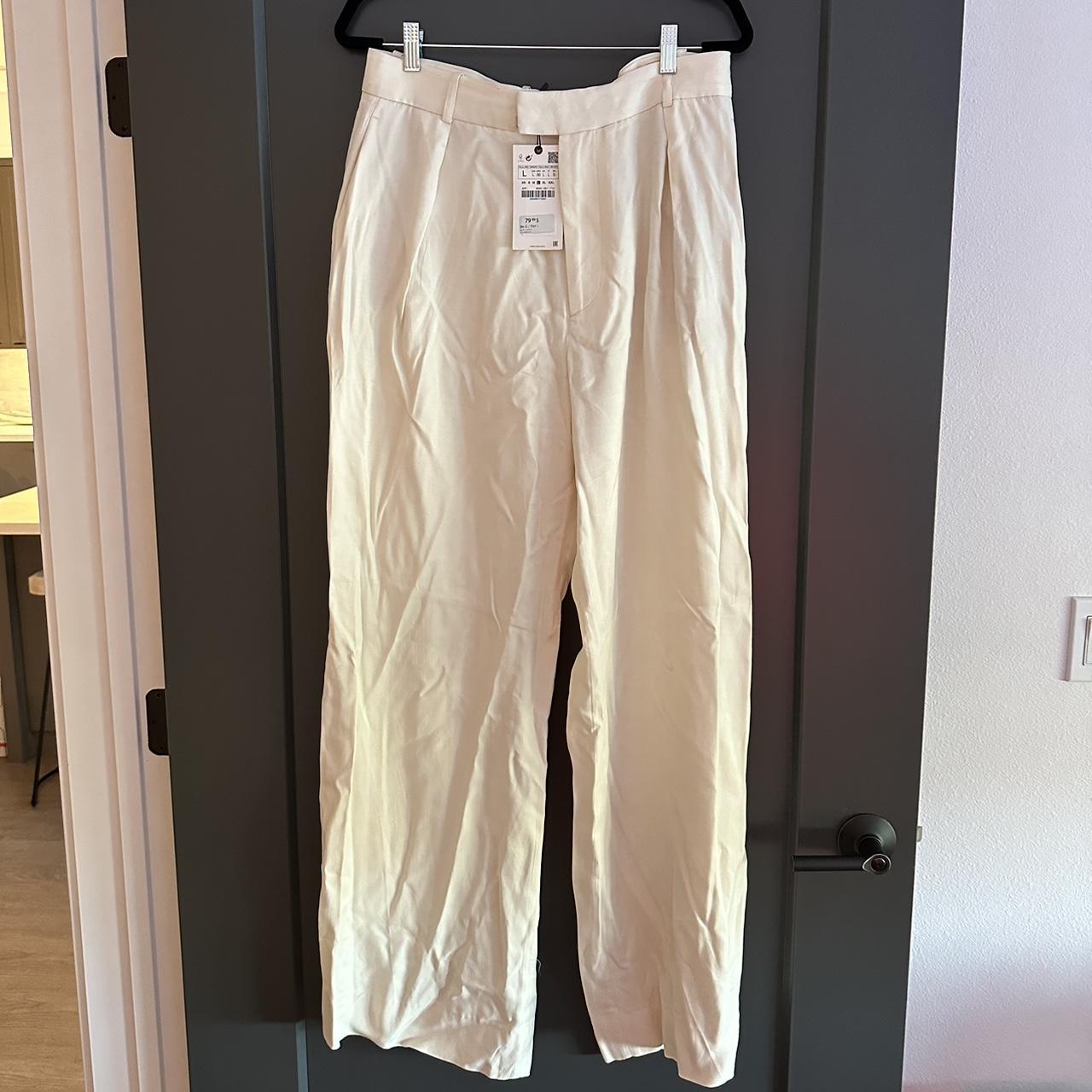 item listed by nilou222