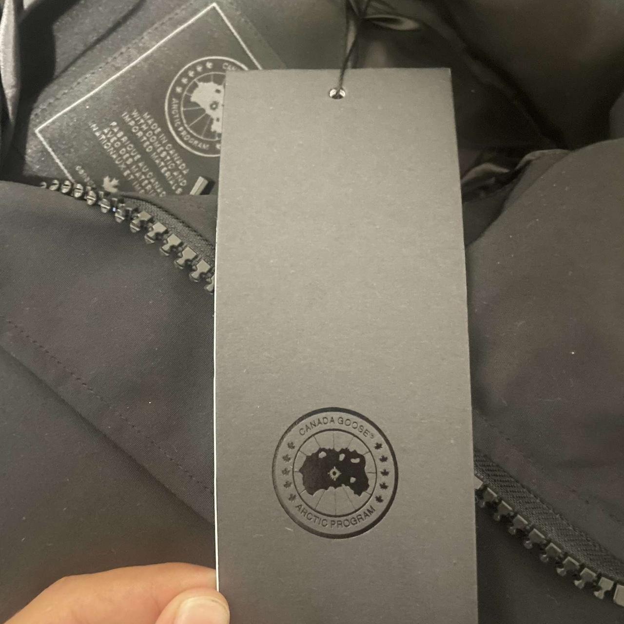 Canada goose Wyndham Black Badge - Depop