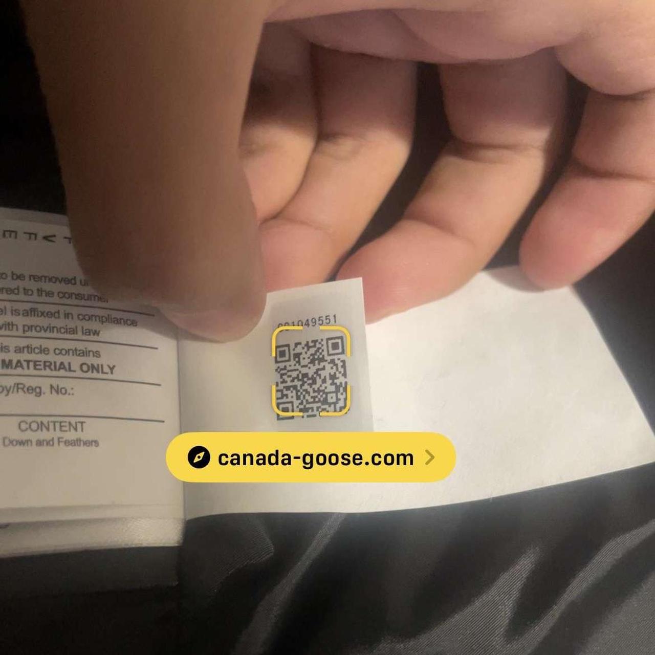 Canada goose Wyndham Black Badge - Depop