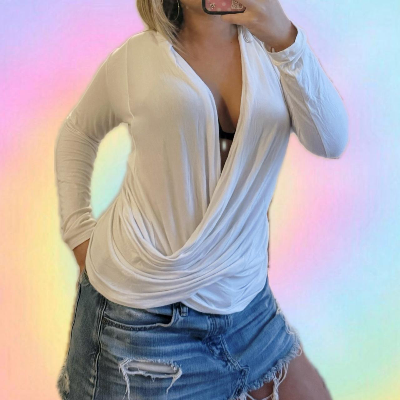 Women's Shirt - White - M – Perfect elevated basi… - image 1