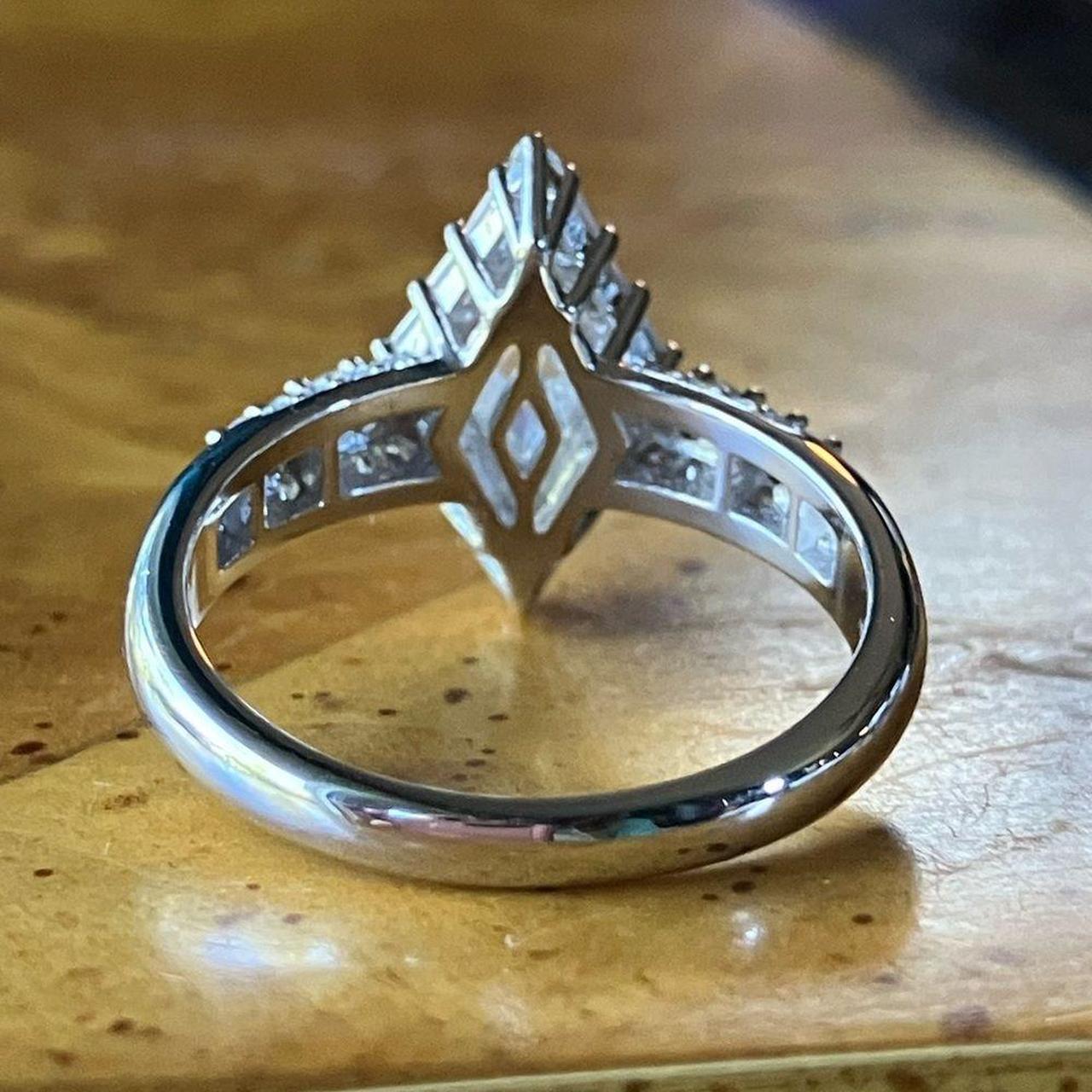 Women's Ring - Silver – This elegant ring feature… - image 5