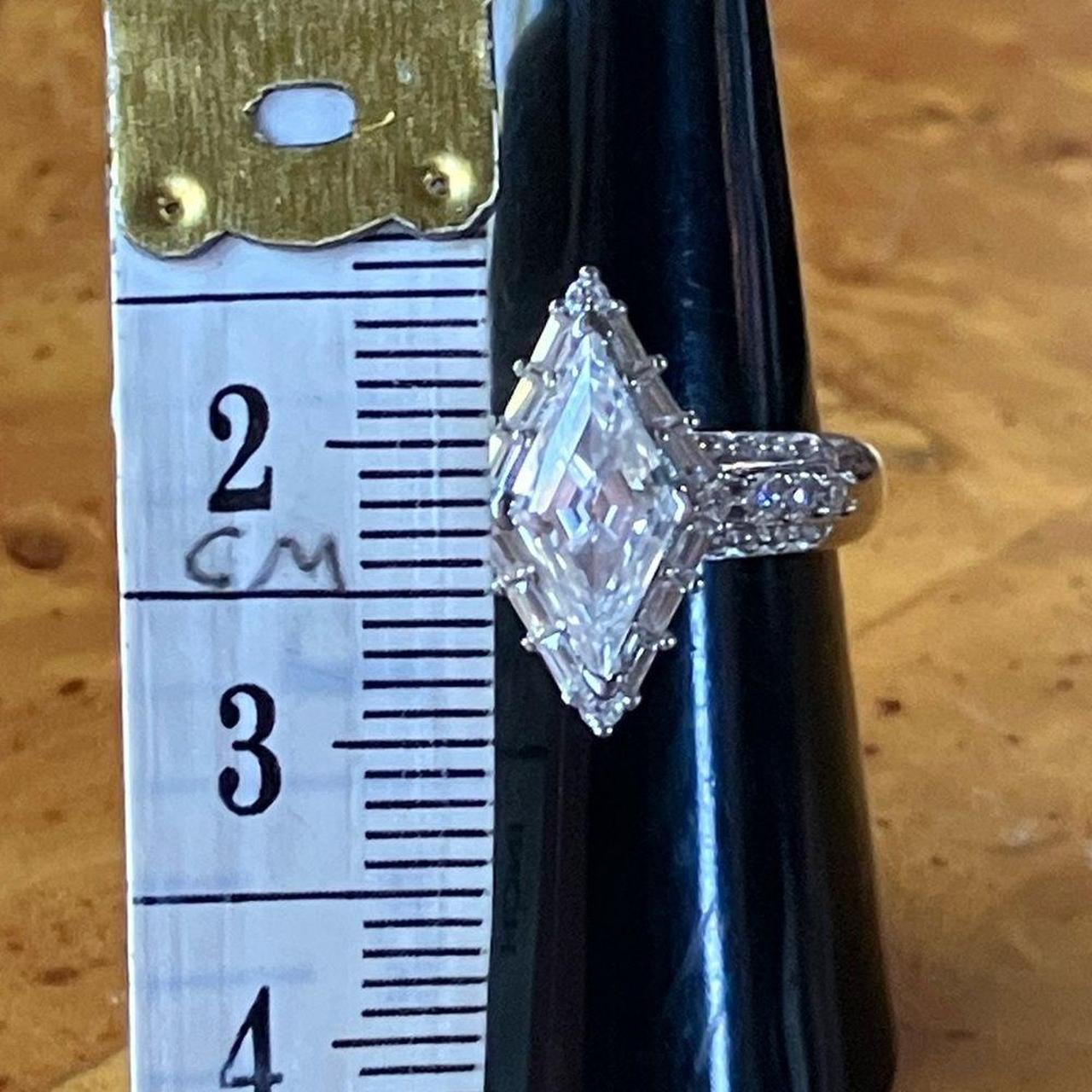 Women's Ring - Silver – This elegant ring feature… - image 8