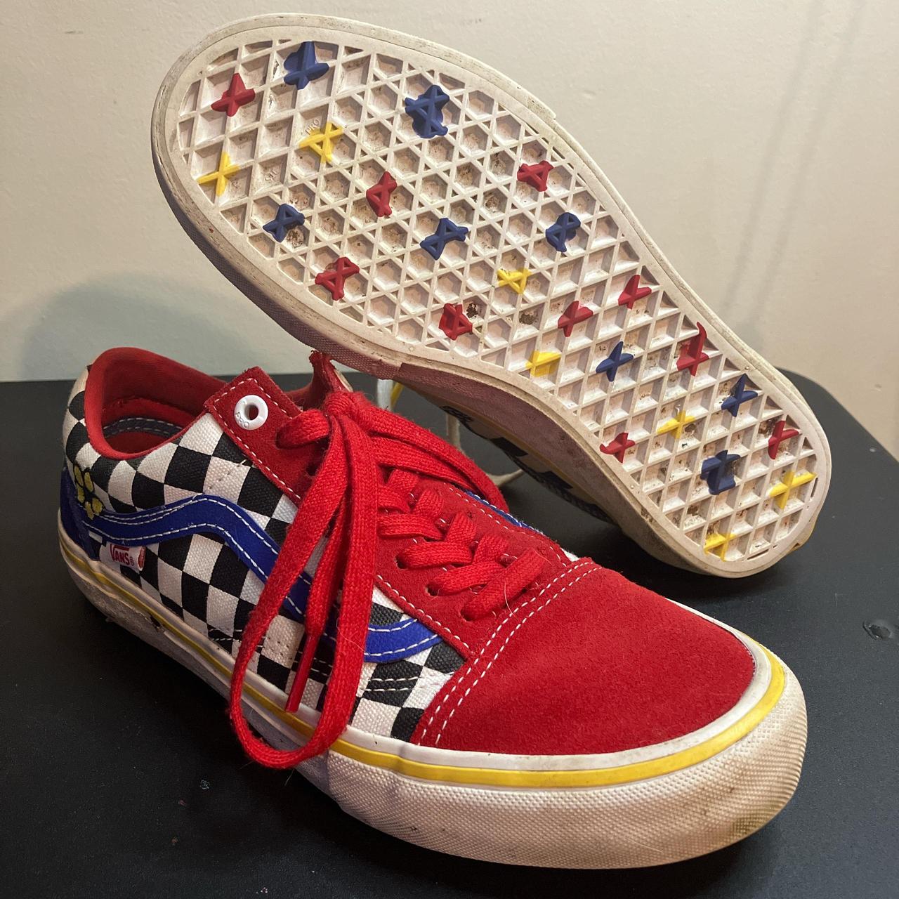 vans • Instagram photos and videos, image size:1280x1280