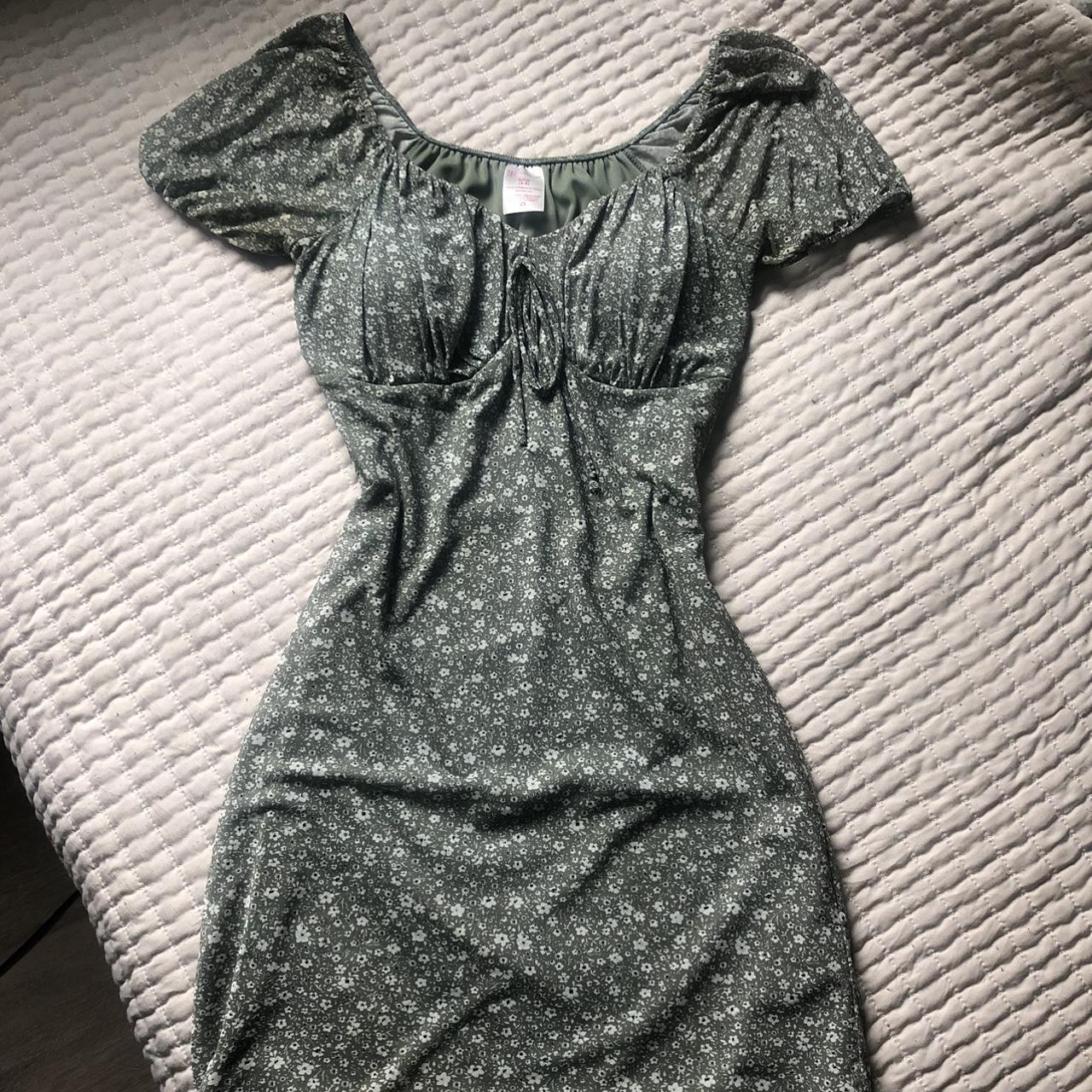 Sage Green Floral Sundress 🌿🐿️ Short, Milkmaid-style... - Depop