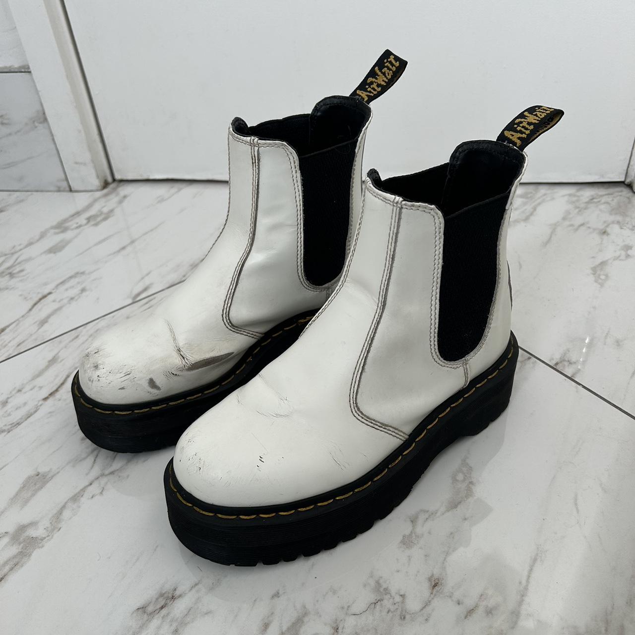 White platform doc martens hot sale chelsea