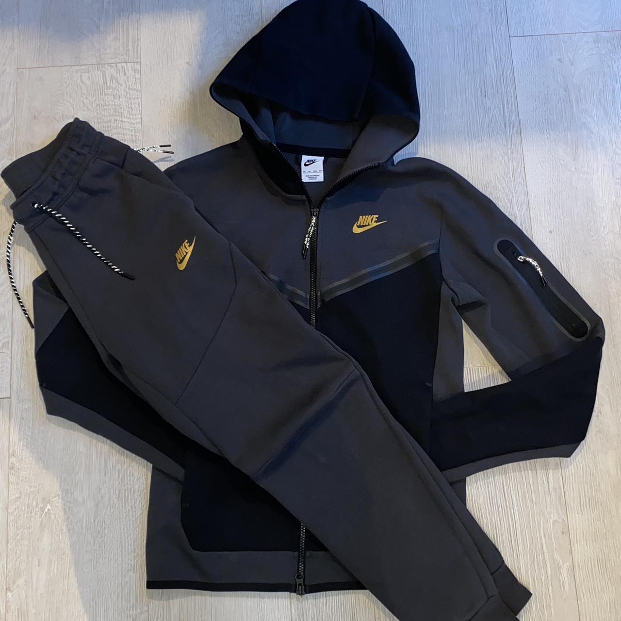 Nike Tech Fleece Tracksuit Absolutely mint condition... - Depop