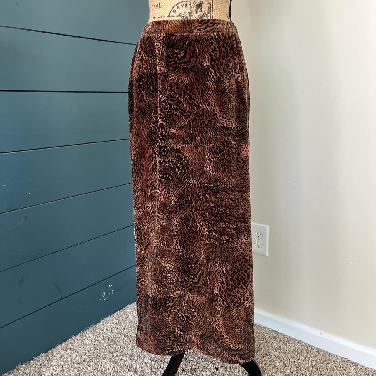 Leopard print maxi skirt 90s best sale