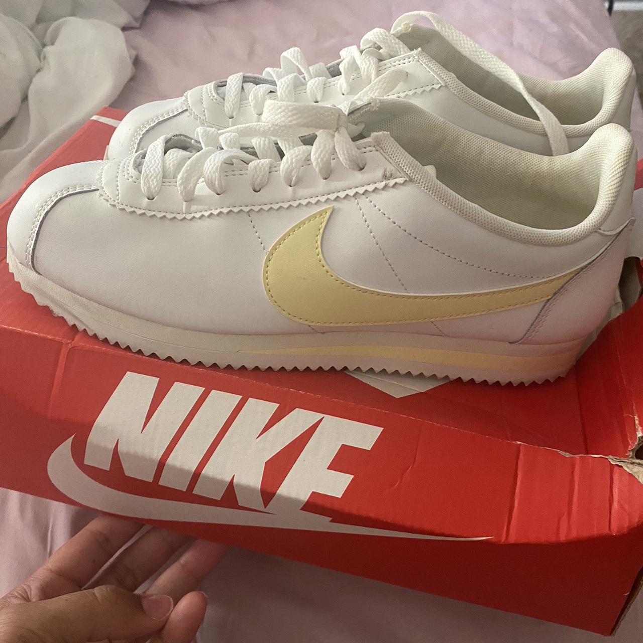vapormax creamsicle