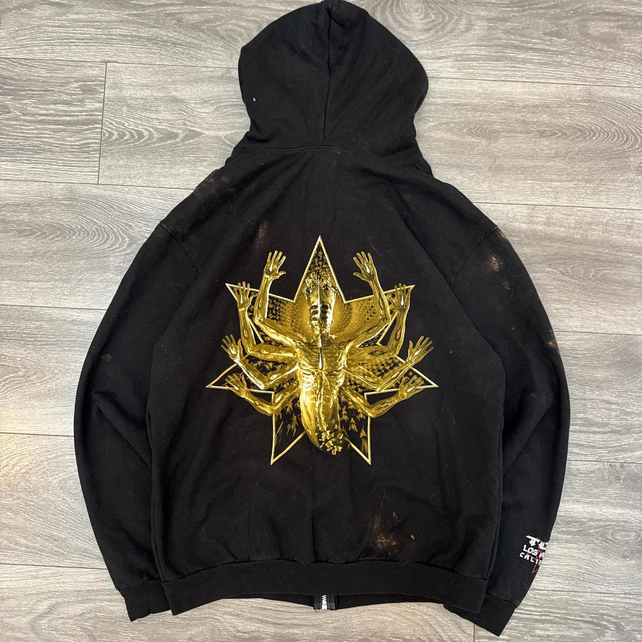 item listed by lizzyvint74