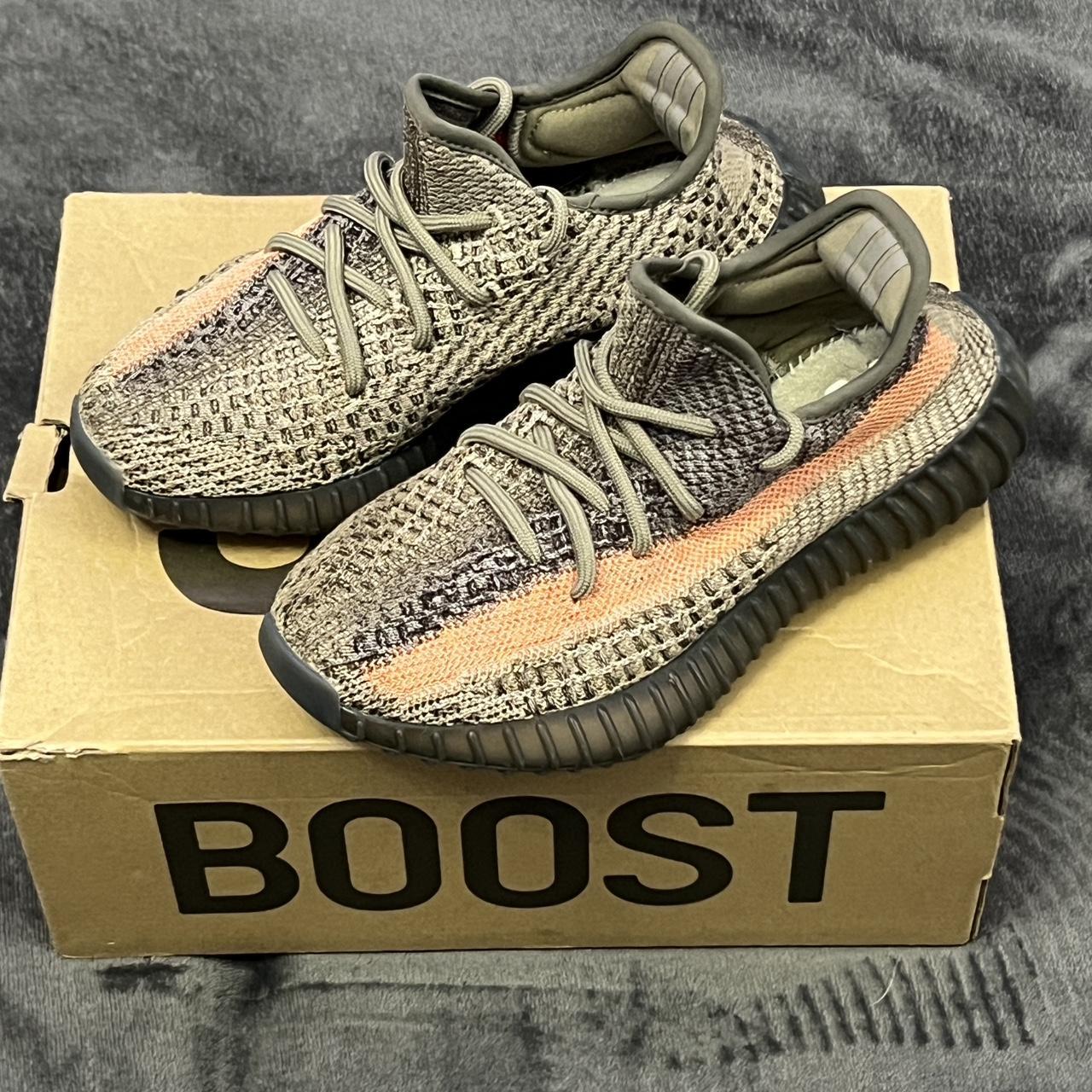 Adidas hotsell Yeezy Boost 350 V2 Sz.3