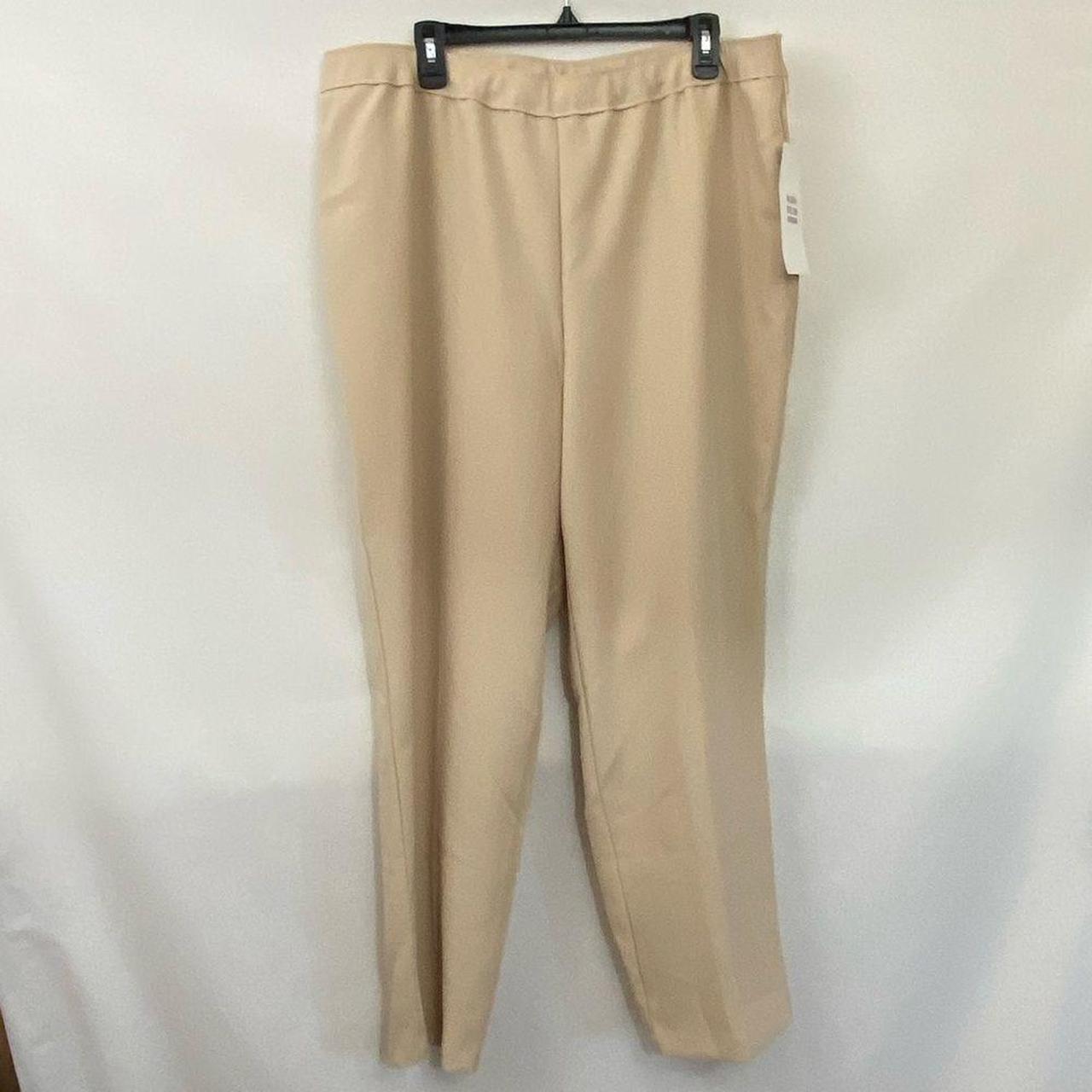 Bend Over NWT PLUS SIZE 22W Cream Pull on Pants... - Depop