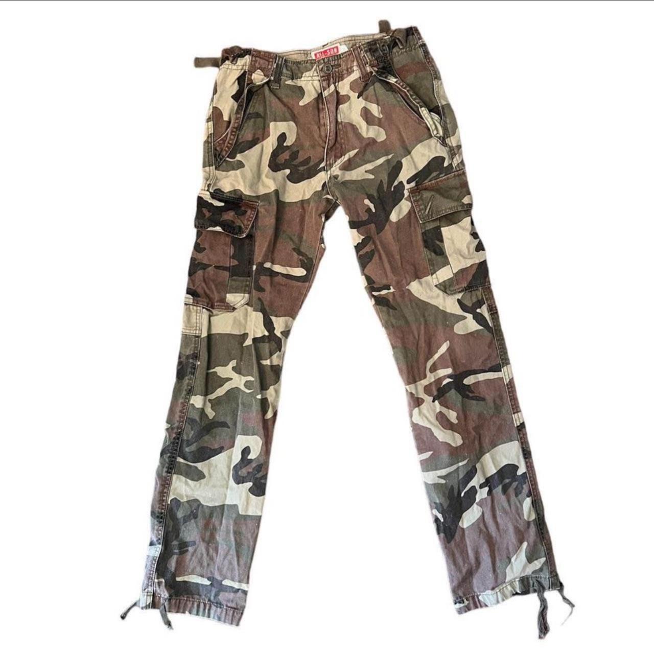 Camo vintage military cargo pants -waist is a size 30 - Depop