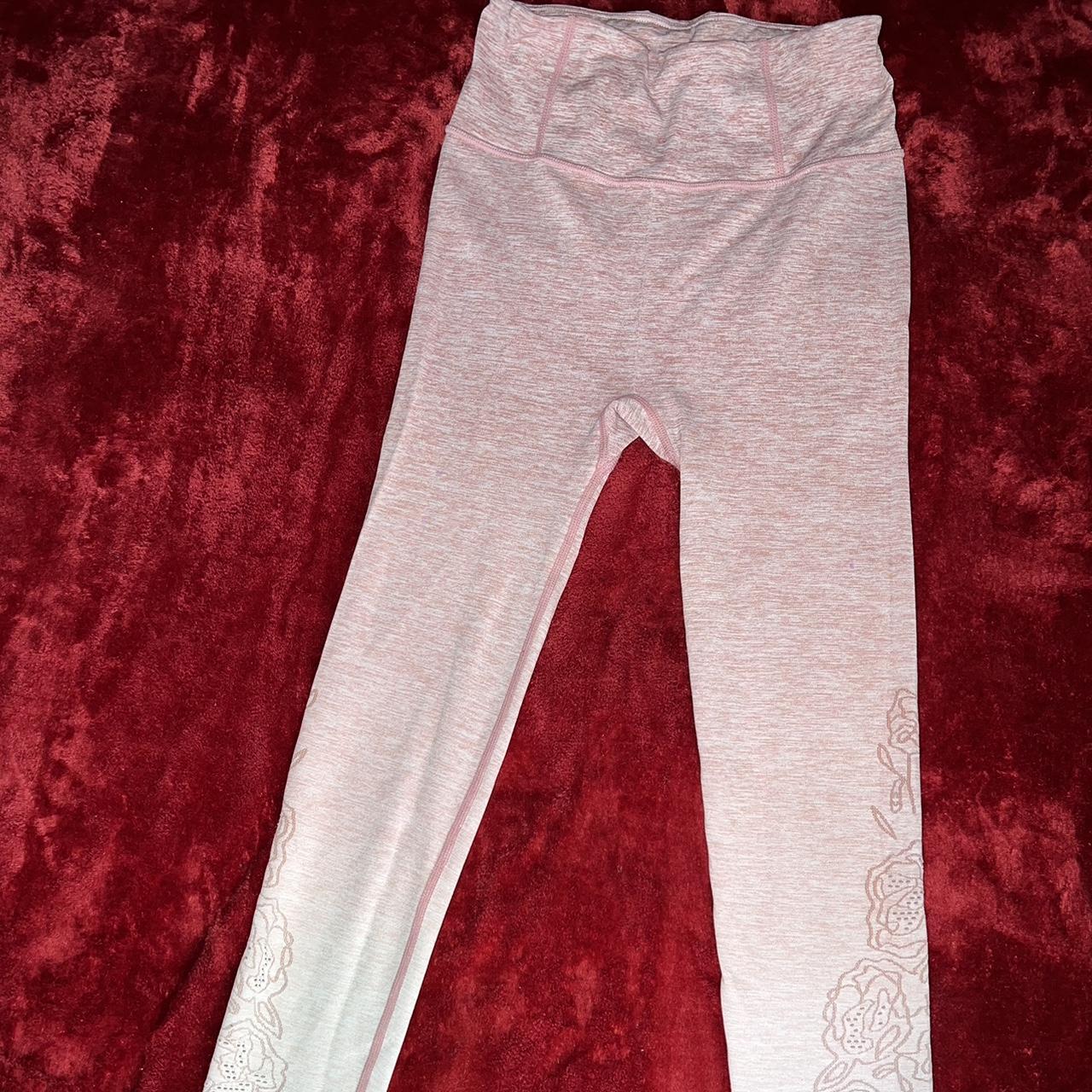 Pink leggings-tight - Depop