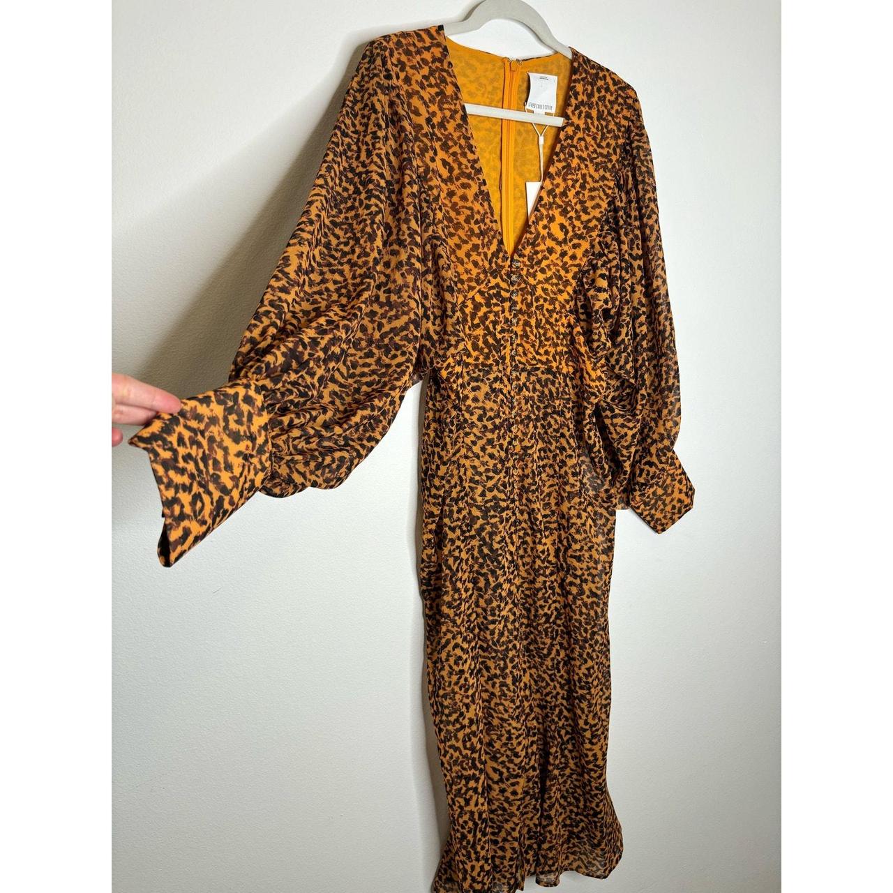 NWT C/MEO COLLECTIVE Apparent Long Sleeve Animal hot Print Midi Dress