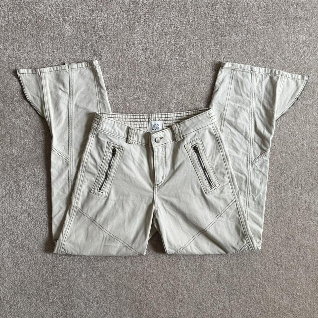item listed by lixlicksbrix