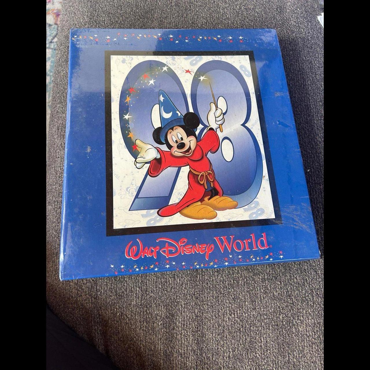 Vintage Walt Disney World Mickey Mouse 1998 The Year | Depop