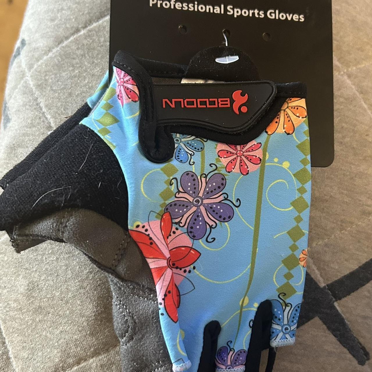 item listed by shannonmedina69