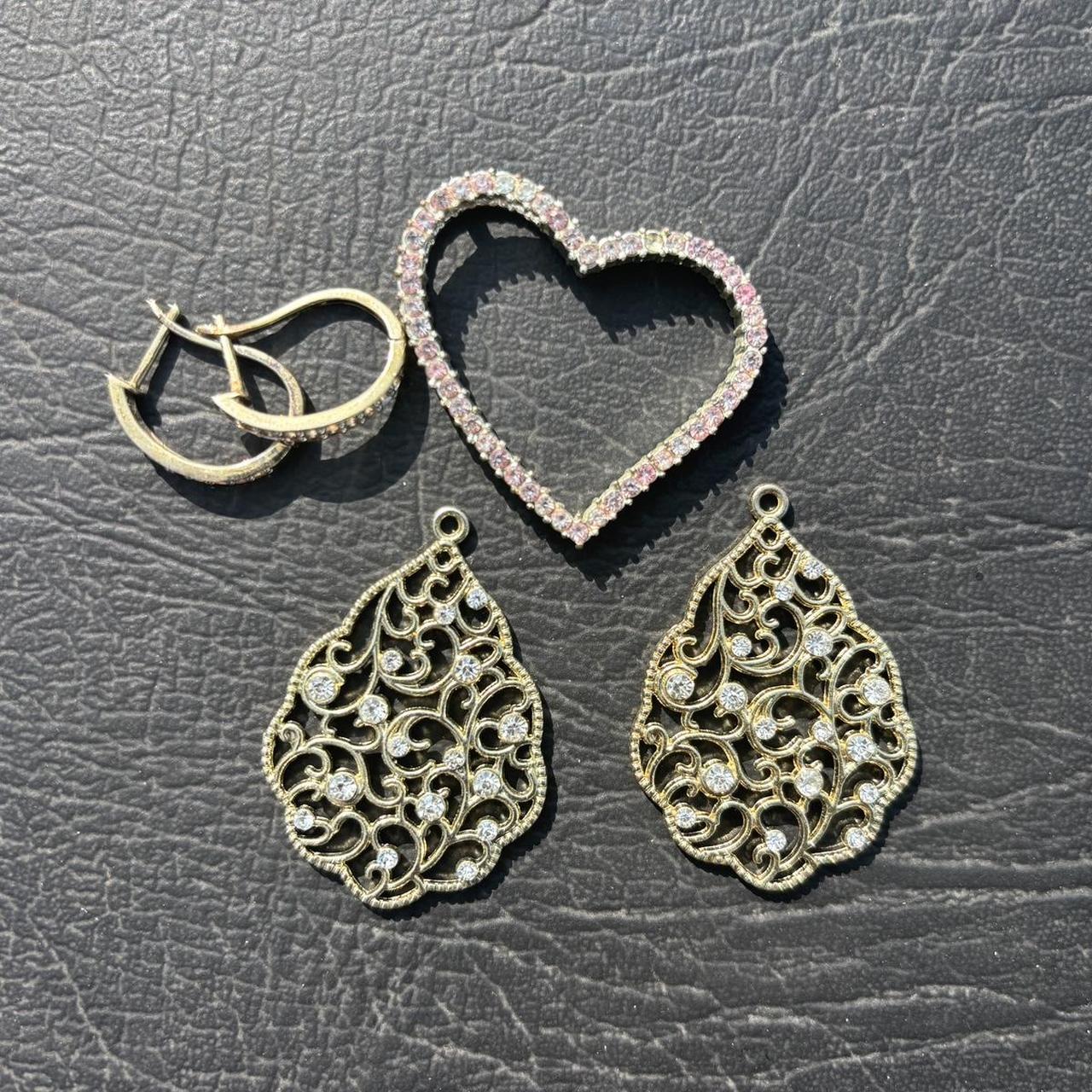item listed by cayennesfinds