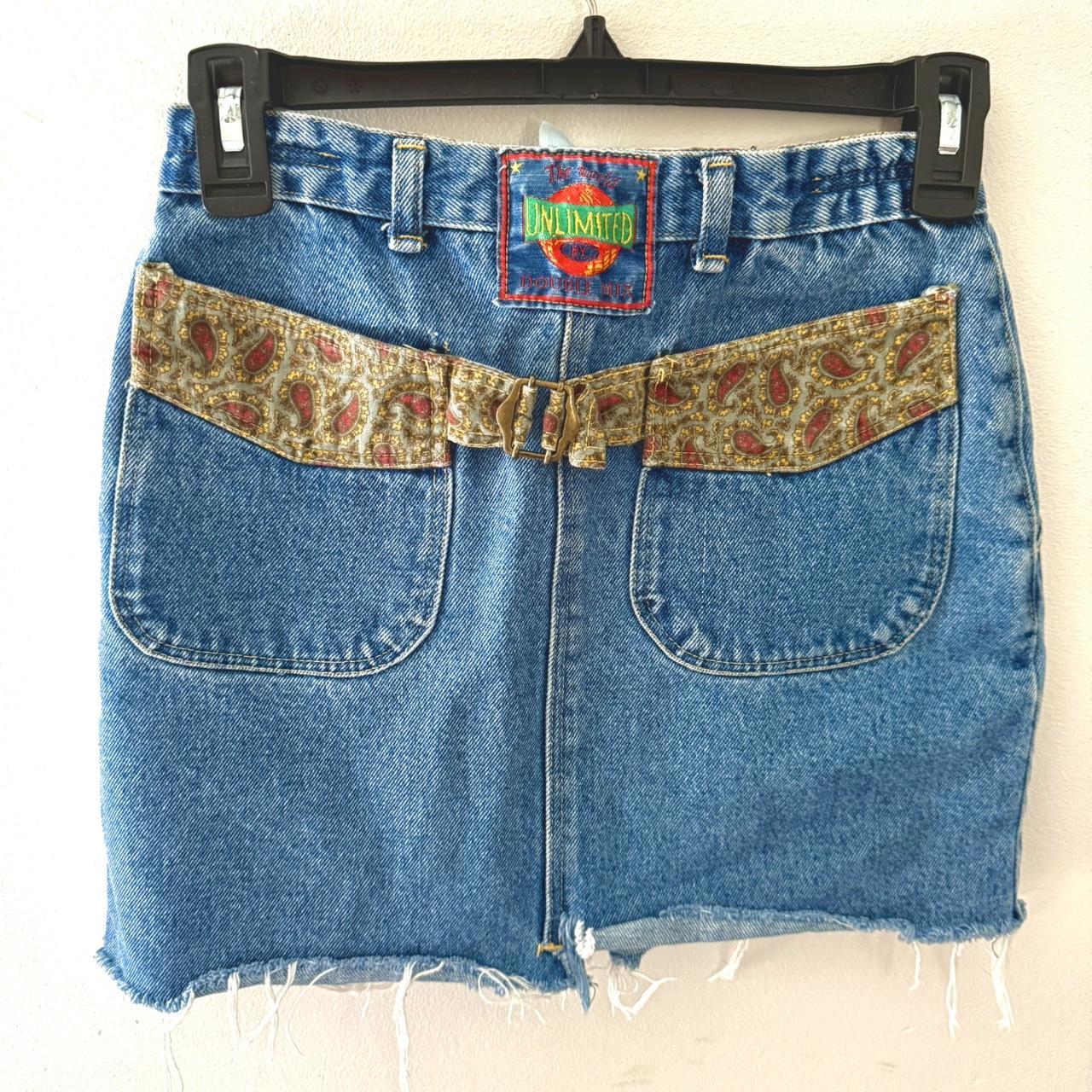 item listed by identityreveal